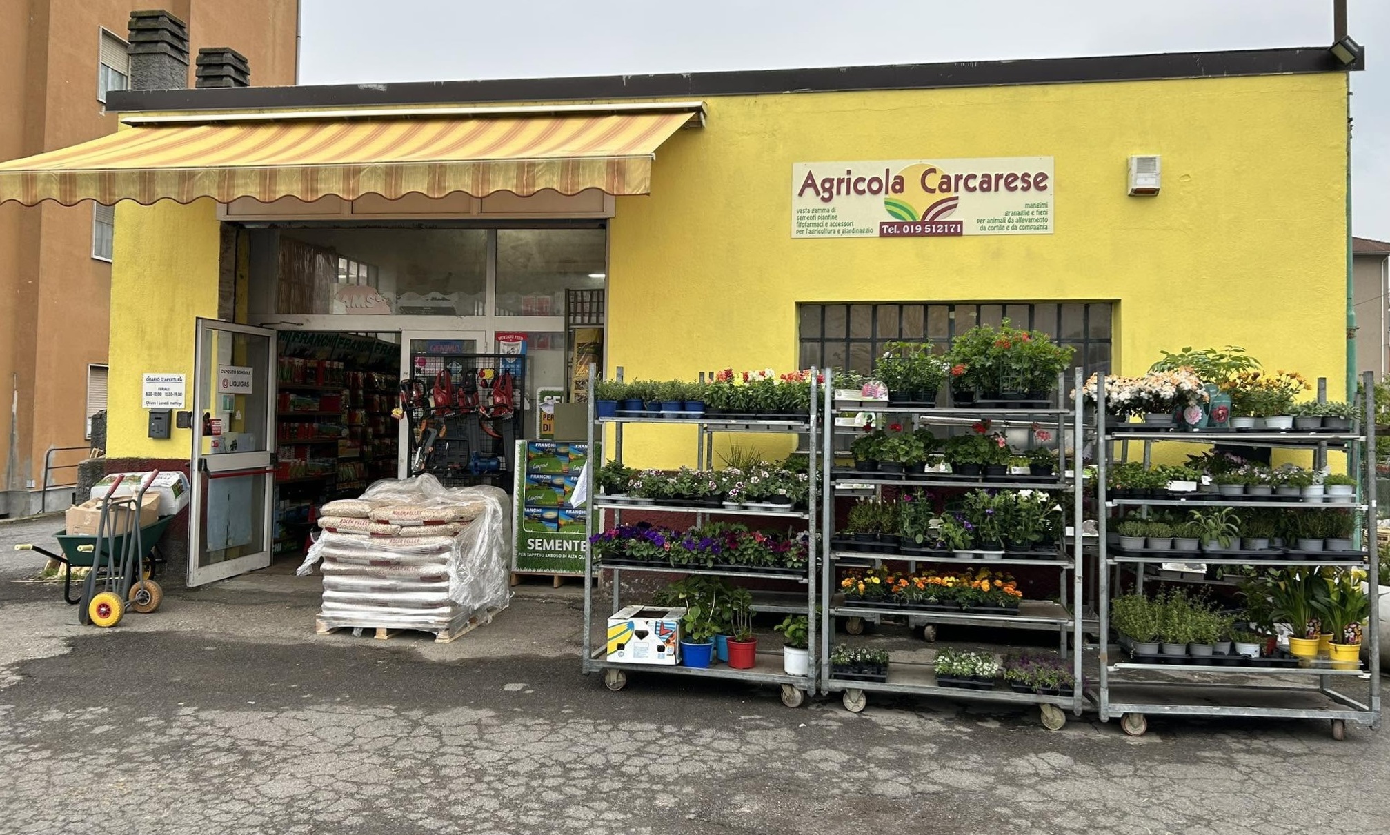 Facciata del Agricola Carcarese